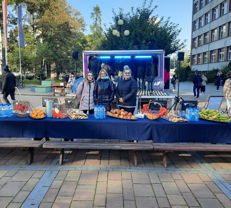 Centrum Integracji Społecznej w Bytomiu serwuje catering na Uniwersytecie Śląskim